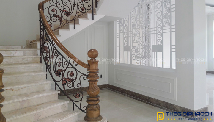Thi Công Phào Chỉ Nhựa Hàn Quốc Biệt Thự Thiên Tuế